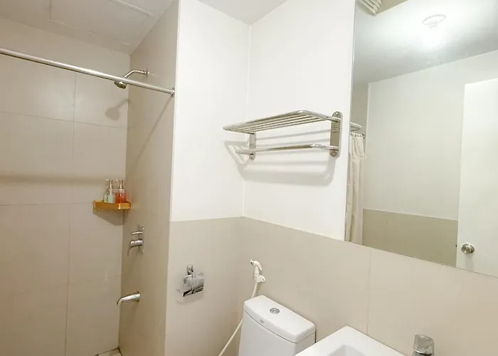 High View 1room In Near Ayala Mall With Rooftop Pool, Fast Wifi And Netflix