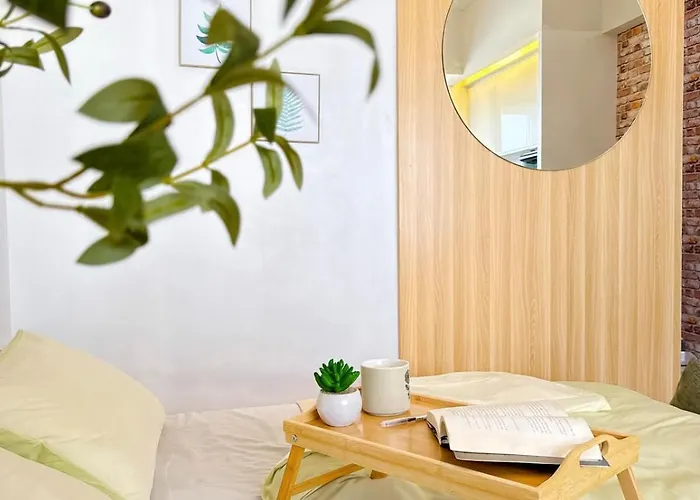 High View 1room In Near Ayala Mall With Rooftop Pool, Fast Wifi And Netflix Apartment Cebu