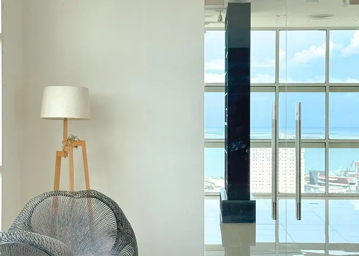 Apartment High View 1room In Near Ayala Mall With Rooftop Pool, Fast Wifi And Netflix